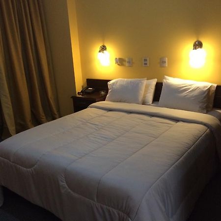 Hotel Manduvira 아순시온 객실 사진