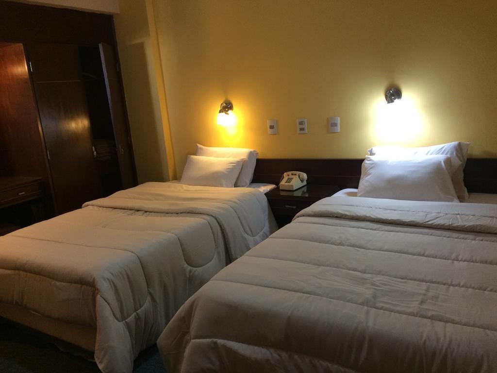 Hotel Manduvira 아순시온 객실 사진