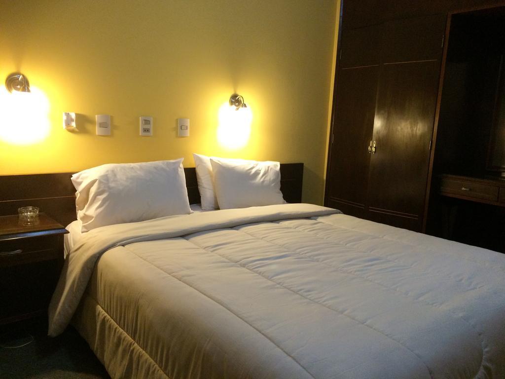 Hotel Manduvira 아순시온 객실 사진
